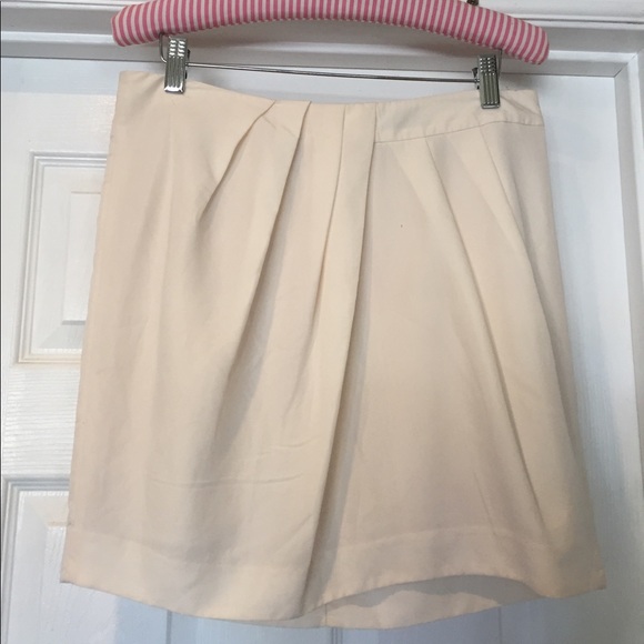 GAP Dresses & Skirts - Ivory Gap Skirt